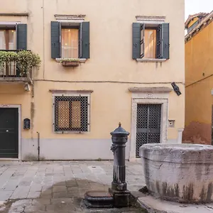 Accademia R&r , Venezia Italia